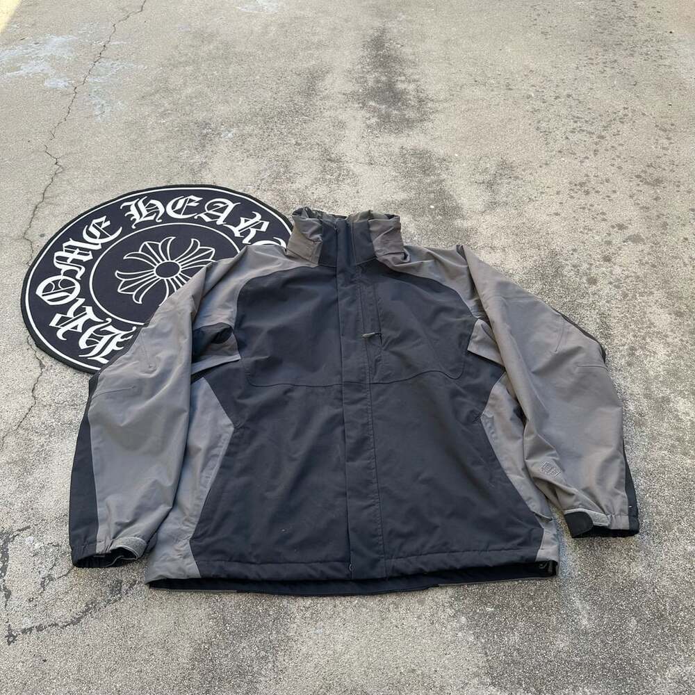 Salomon Jacket Size M Black Gray Winter Outerwear